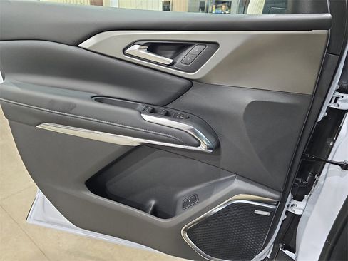 New 2026 Chevrolet Traverse LT image 28