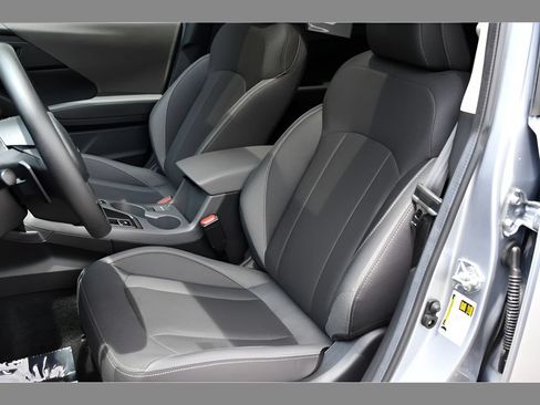 Certified 2026 Subaru Crosstrek 2.5i Premium AWD/4WD image 14