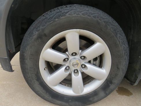 Used 2013 Nissan Armada SV image 29