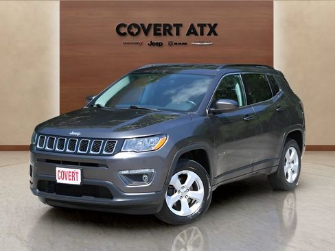 Used 2021 Jeep Compass Latitude w/ Driver Assistance Group AWD/4WD image 1