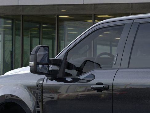 New 2026 Ford F250 XLT w/ XLT Premium Package image 20