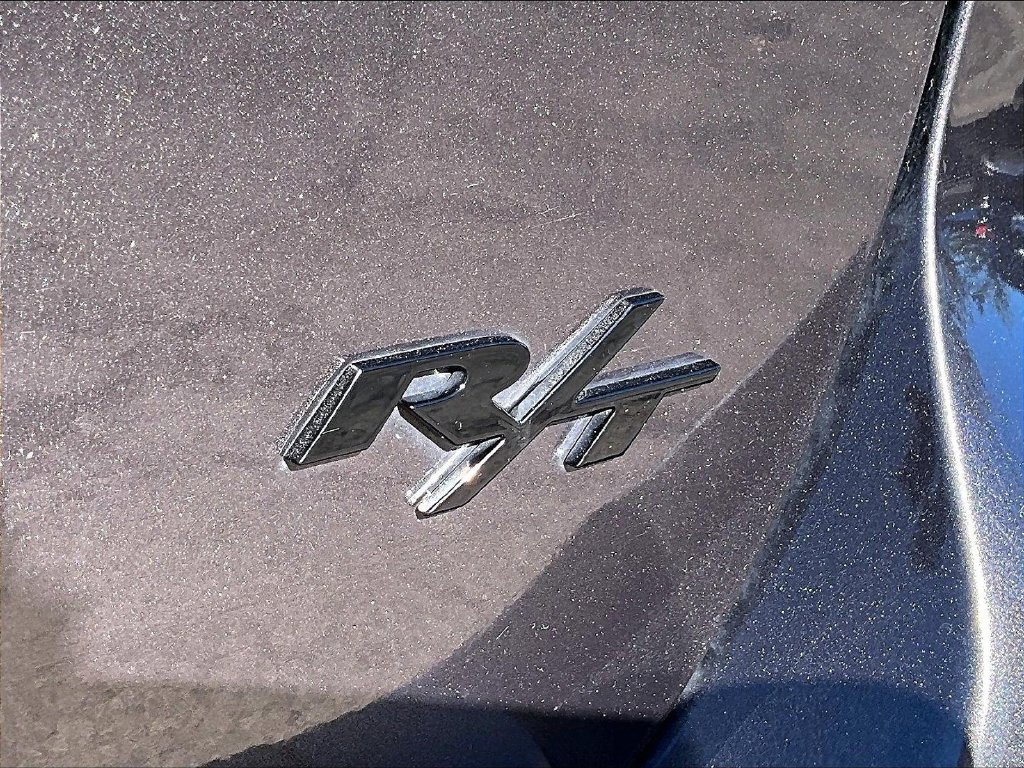 Used 2021 Dodge Durango R/T w/ Blacktop Package AWD/4WD image 28