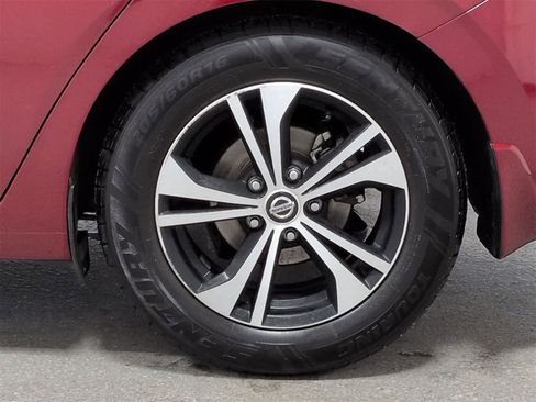 Used 2021 Nissan Sentra SV image 14