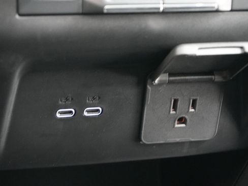 Used 2025 Buick Enclave Sport Touring w/ Power Package image 44