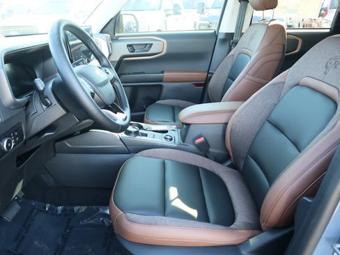 New 2025 Ford Bronco Sport Outer Banks w/ Outer Banks Tech Package+ image 16