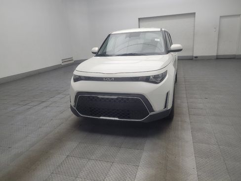 Used 2023 Kia Soul LX w/ Option Group 015 FWD image 15
