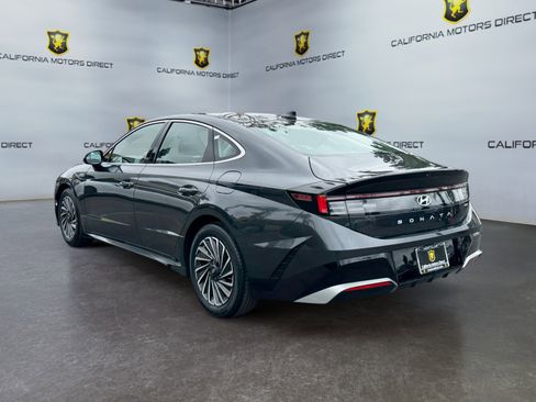 Used 2025 Hyundai Sonata SEL FWD image 3