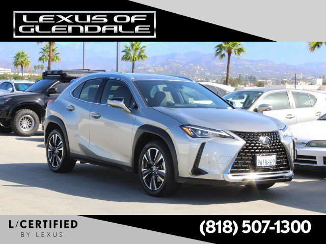 Certified 2022 Lexus UX 200 w/ Accessory Package (Z2) FWD image 1