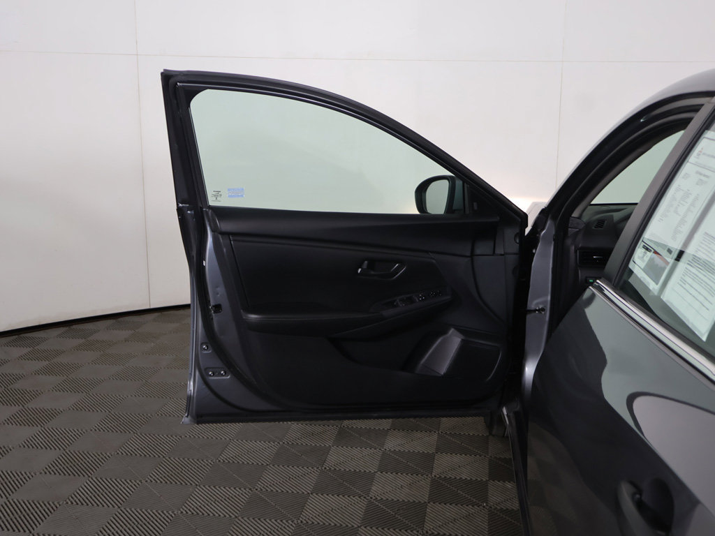 Used 2024 Nissan Sentra S FWD image 15