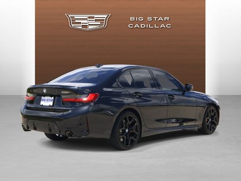 Used 2025 BMW 330i Sedan w/ M Sport Package RWD image 5