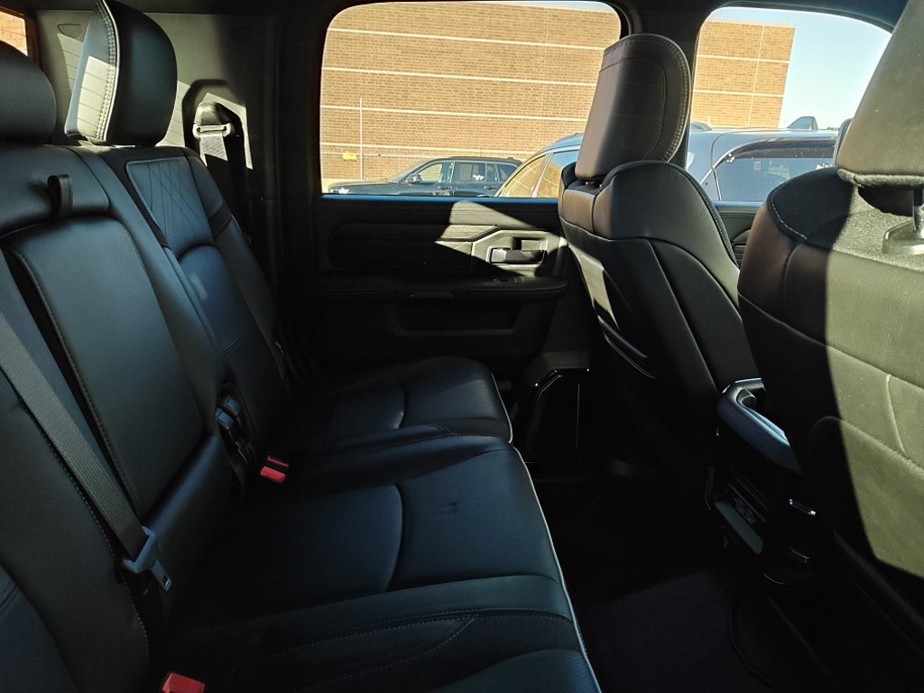 Used 2026 RAM 2500 Limited AWD/4WD image 12