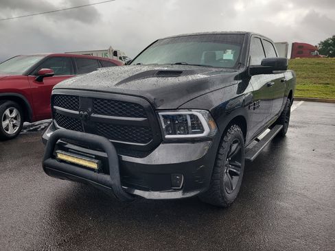 Used 2017 RAM 1500 Sport w/ Convenience Group image 3