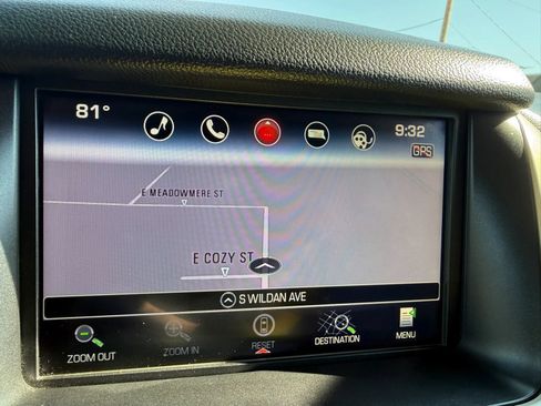 Used 2016 GMC Yukon XL Denali w/ Open Road Package AWD/4WD image 15