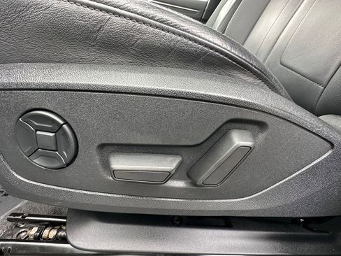 Used 2023 Audi Q3 2.0T Premium image 10