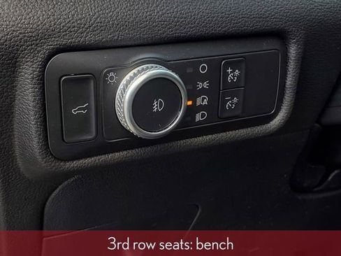 Used 2021 Ford Explorer XLT w/ Equipment Group 202A image 16