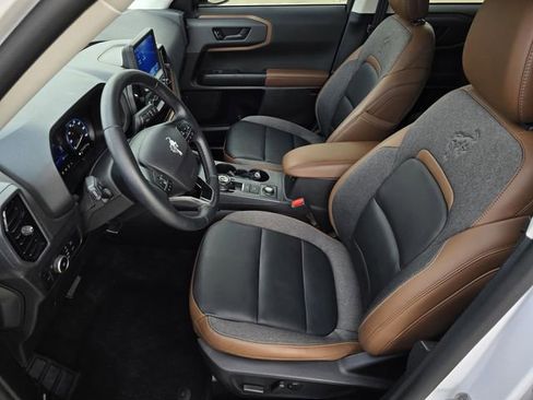 Used 2024 Ford Bronco Sport Outer Banks w/ Tech Package image 25