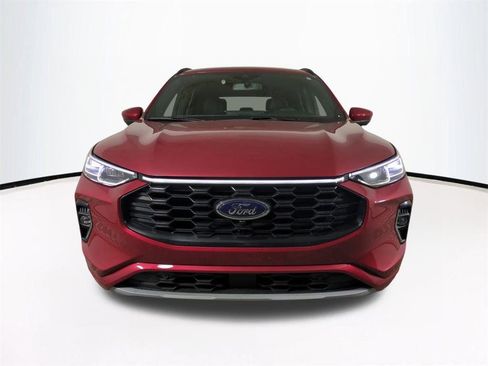 Used 2023 Ford Escape ST-Line Elite image 3