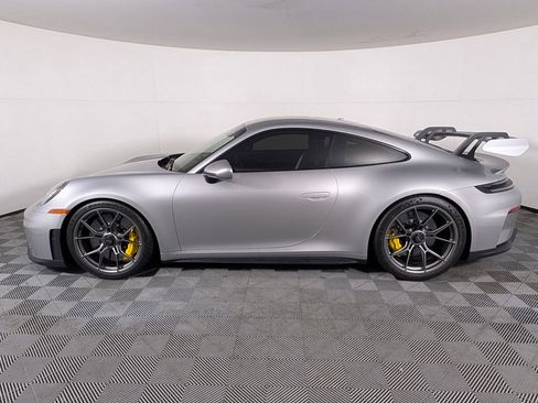 Certified 2026 Porsche 911 GT3 RWD image 2