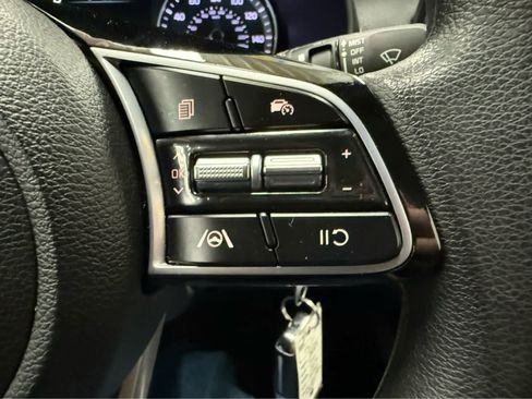 Used 2023 Kia Forte LXS w/ LXS Technology Package image 13