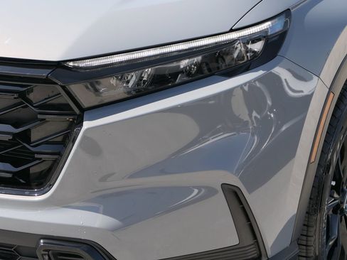 Used 2024 Honda CR-V Sport image 8