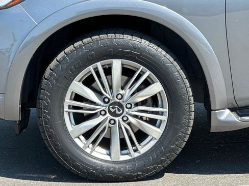 Used 2018 INFINITI QX80 4WD w/ Driver Assistance Package image 27