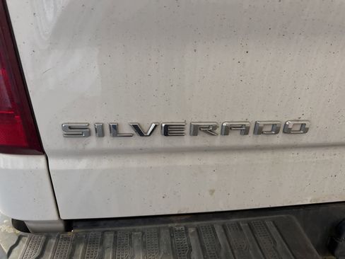 Used 2023 Chevrolet Silverado 1500 LT w/ Protection Package AWD/4WD image 13
