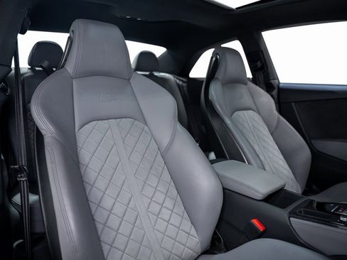 Used 2022 Audi S5 Premium Plus w/ Premium Plus image 18