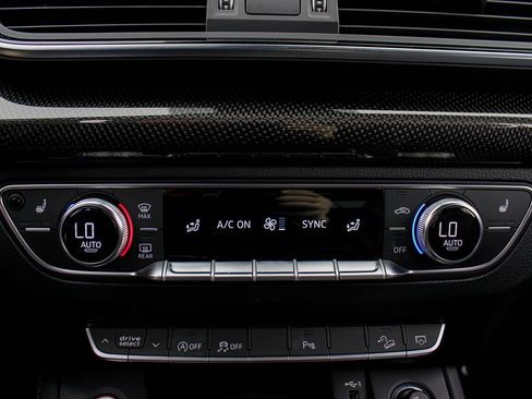 Used 2021 Audi SQ5 Premium Plus w/ Premium Plus Package image 38