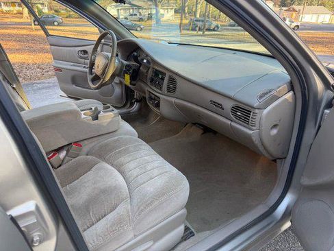 Used 2001 Buick Century Custom w/ Special Edition Pkg image 8