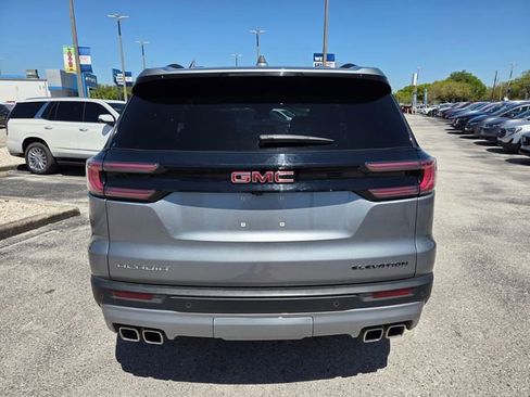 Used 2025 GMC Acadia Elevation FWD image 13