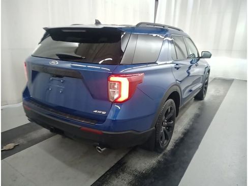 Used 2023 Ford Explorer ST-Line w/ Class IV Trailer Tow Package AWD/4WD image 4
