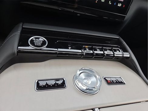 New 2025 Lincoln Navigator Reserve w/ Jet Appearance Package image 15