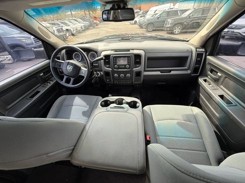 Used 2015 RAM 2500 Tradesman w/ Chrome Appearance Group image 25