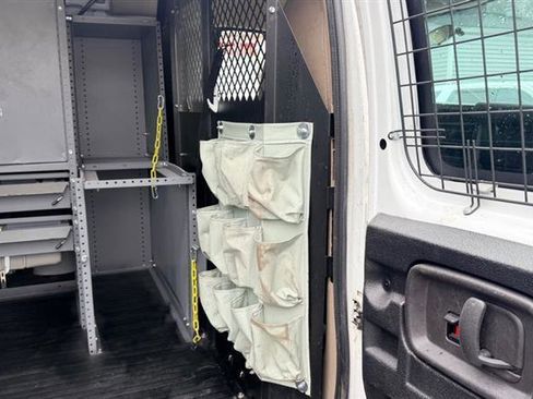 Used 2011 Chevrolet Express 2500 image 26