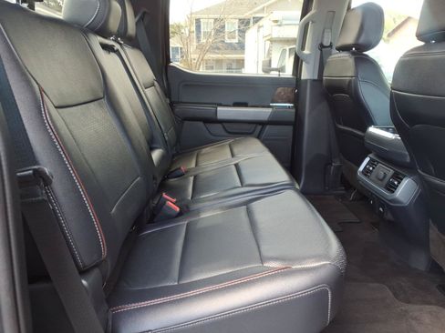 Used 2022 Ford F150 Lariat w/ Tow Technology Package AWD/4WD image 15