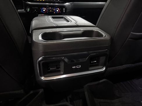 Used 2022 GMC Sierra 1500 Elevation w/ Elevation Premium Package AWD/4WD image 39