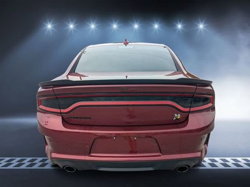 Used 2022 Dodge Charger Scat Pack RWD image 4