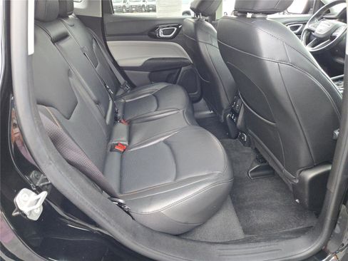 Certified 2022 Jeep Compass Limited w/ Elite Group image 11