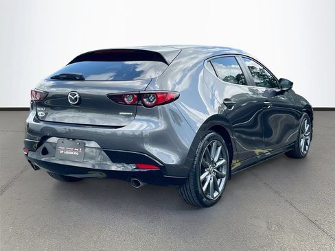 Used 2019 MAZDA MAZDA3 Hatchback FWD image 7