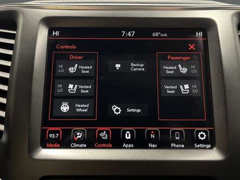 Used 2022 Jeep Cherokee Trailhawk w/ Sun, Sound & Nav Group AWD/4WD image 30