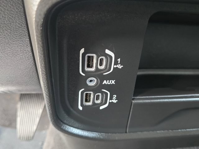 Certified 2025 RAM 2500 Big Horn AWD/4WD image 18