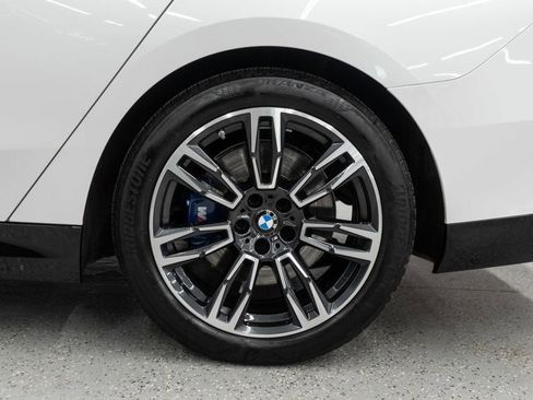 Used 2026 BMW 530i xDrive image 39