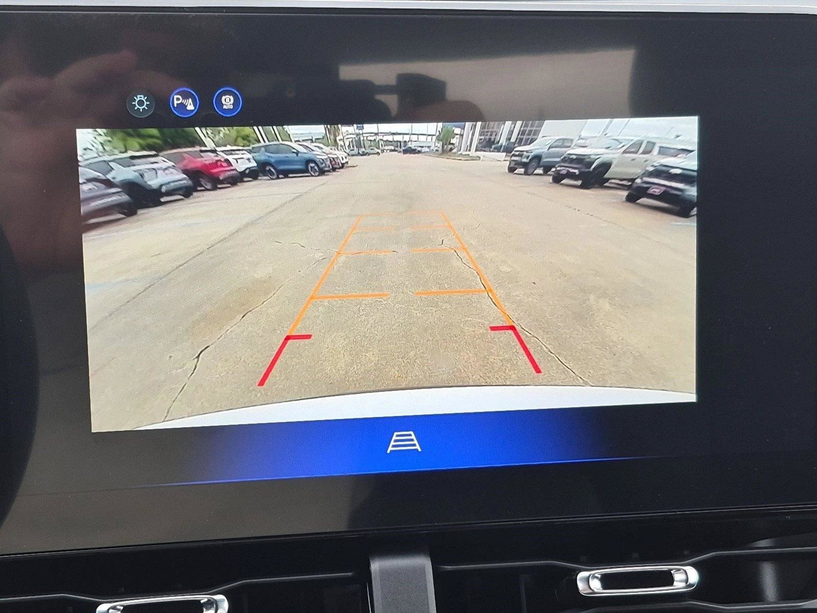 New 2027 Chevrolet Equinox LT w/ Midnight Edition FWD image 13