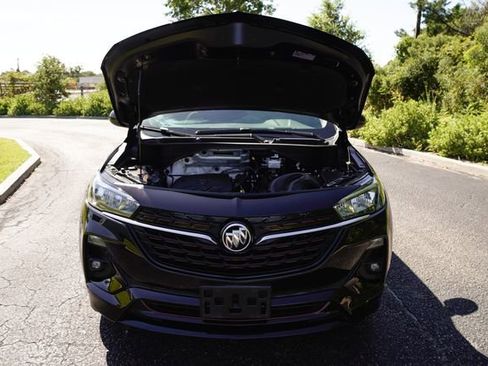 Used 2022 Buick Encore GX Select w/ Sport Touring Package image 9