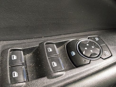 Used 2024 Ford Edge SEL image 27