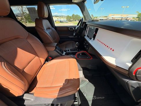 Used 2023 Ford Bronco Heritage Edition AWD/4WD image 35