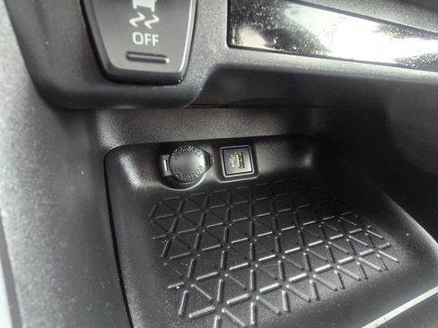 Certified 2023 Toyota RAV4 XLE w/ Convenience Package AWD/4WD image 25