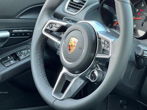 Certified 2025 Porsche 718 Cayman RWD image 32