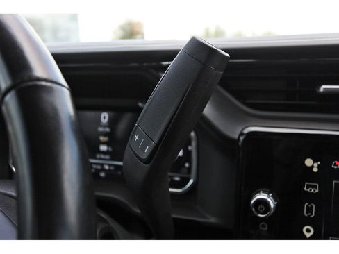 Used 2025 GMC Sierra 2500 AT4X AWD/4WD image 22