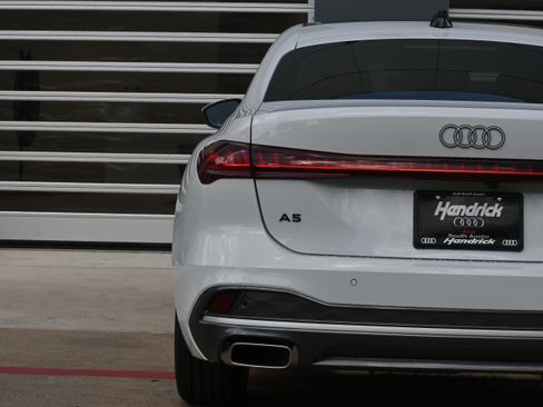 Used 2025 Audi A5 2.0T Premium Plus image 14